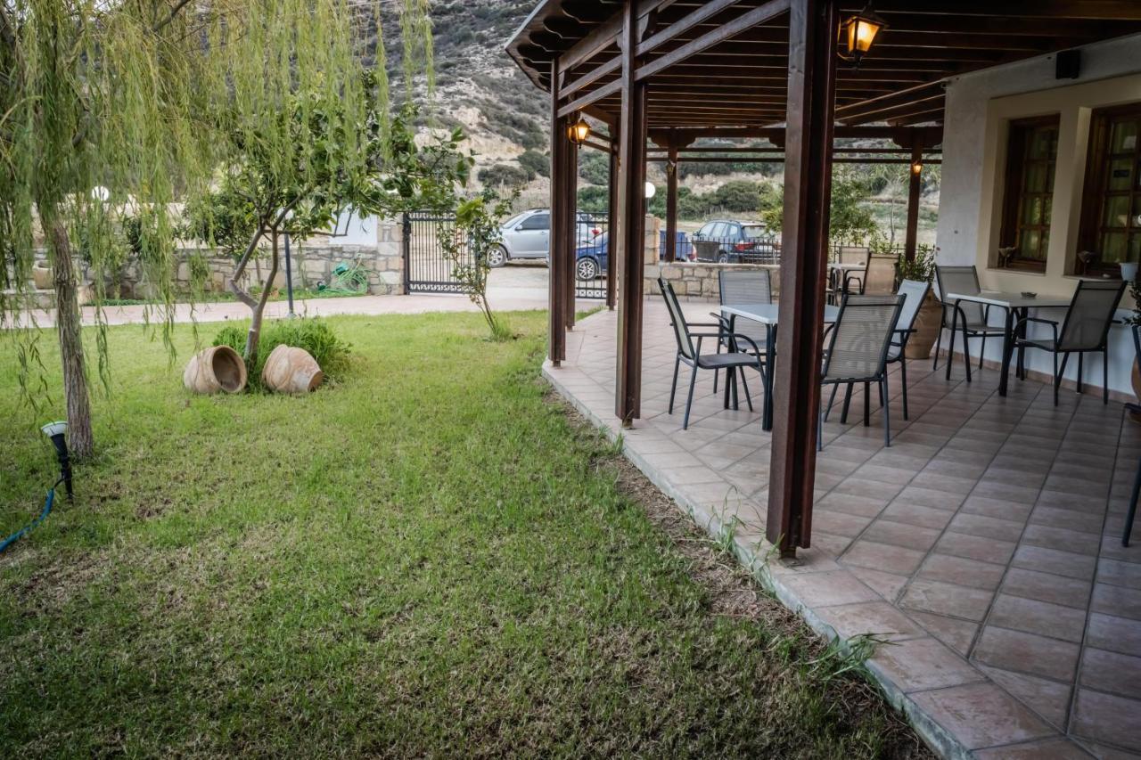 Dimitris Villa Hotel Matala Exterior foto